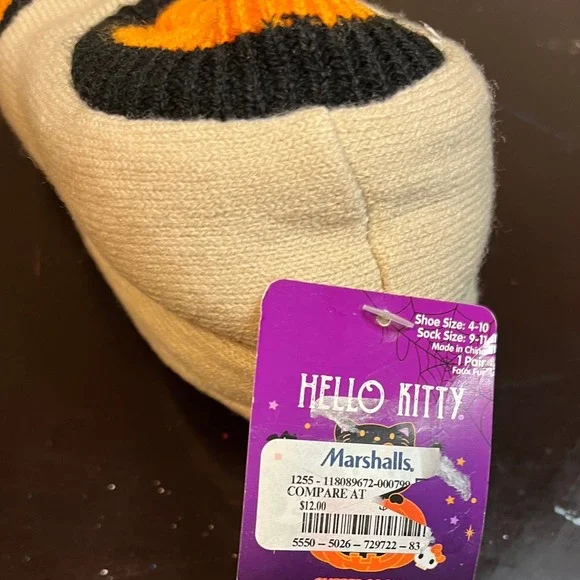 Halloween Hello Kitty Socks Kids Shoe Size 4-10 Sock Size 9-11 NEW - Picture 2 of 3